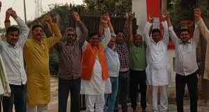 Ballia News : TET की अनिवार्यता के खिलाफ शिक्षक संगठनों की बैठक, आंदोलन तेज करने का ऐलान