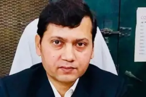 Ballia Breaking: वेतन–पेंशन को लेकर सस्पेंस खत्म, वरिष्ठ कोषाधिकारी ने दी स्थिति की जानकारी