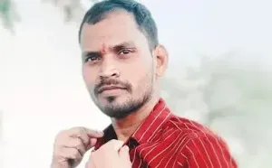 बलिया में आमने-सामने बाइक टक्कर, एक युवक की मौत, दूसरा घायल