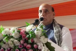 लखनऊ में राजनाथ सिंह ने विकास परियोजनाओं का उद्घाटन किया, कहा— हर चुनौती से निपटने में सक्षम है भारत