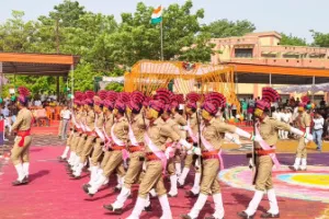 Ballia News : 343 रिक्रूट आरक्षियों की दीक्षांत परेड संपन्न, डीएम ने दिलाई पद एवं गोपनीयता की शपथ