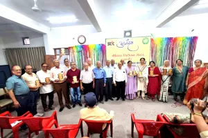 आनंदम सीनियर सिटीज़न सेंटर में कैरम प्रतियोगिता का उत्साहपूर्ण समापन