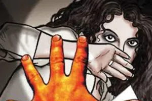 घर पर हमला कर 19 वर्षीय युवती का अपहरण, अश्लील वीडियो वायरल कर दी जा रही धमकी