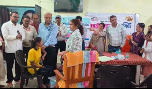 बलिया में रेड क्रॉस सोसाइटी के तत्वावधान में एचपीवी टीकाकरण, 14 बच्चियों को लगाया गया टीका