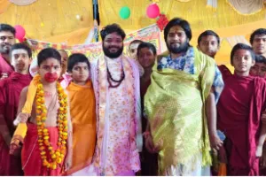 बलिया के गंगा घाट पर श्री लक्ष्मी नारायण महायज्ञ में उमड़ी श्रद्धा, श्रीराम विवाह झांकी ने बांधा समां