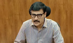 बलिया में मतदाता सूची का अंतिम प्रकाशन, 3.41 लाख से अधिक मतदाता हुए कम