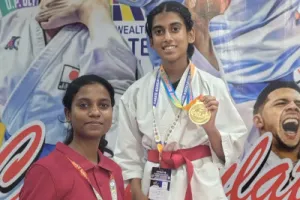 Ballia News : सब जूनियर स्टेट कराटे चैंपियनशिप में वैभवी सिंह ने जीता गोल्ड, नेशनल के लिए चयन