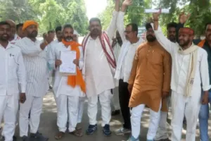 Ballia News : पंचायत चुनाव में देरी पर प्रधानों की मांग, कार्यकाल खत्म होने के बाद प्रशासक बनाए जाएं