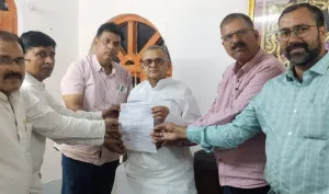 20 मई को देशभर में दवा दुकानों की हड़ताल, बलिया के दवा व्यापारियों ने सांसद से उठाईं समस्याएं