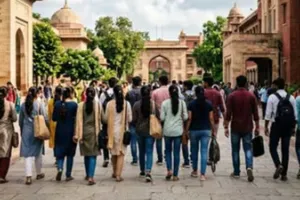 University Dress Code : यूपी के विश्वविद्यालयों और कॉलेजों में लागू होगा ड्रेस कोड, सरकार ने शुरू की तैयारी