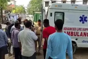 Ballia News: छपरा में भीषण सड़क हादसा, ऑर्केस्ट्रा की दो महिला कलाकार समेत चार की मौत