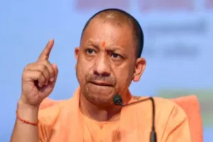 UP : मानसून से पहले यूपी सरकार अलर्ट, बाढ़ से निपटने के लिए युद्धस्तर पर तैयारियां शु
