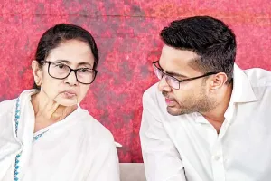 टीएमसी-कांग्रेस विलय की अटकलें तेज, नेताओं की मुलाकातों ने बढ़ाई राजनीतिक चर्चा