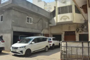 बरेली में कारोबारी आशुतोष अग्रवाल के ठिकानों पर ईडी की 40 घंटे तक जांच, वित्तीय दस्तावेज और डिजिटल उपकरण खंगाले