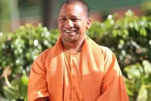UP News: देश के सबसे लंबे समय तक निर्वाचित प्रधानमंत्री बनने पर सीएम योगी ने पीएम मोदी को दी बधाई