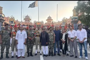 ‘मैं वापस आऊँगा’ ने अटारी बॉर्डर पर रचा इतिहास, ए.आर. रहमान ने बीएसएफ जवानों को दी संगीतमय श्रद्धांजलि