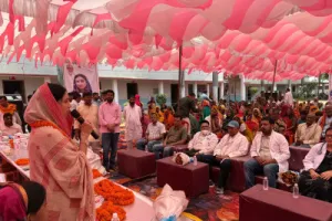Ballia News: करनई में लगा नि:शुल्क स्वास्थ्य शिविर, एक हजार से अधिक लोगों ने कराई जांच
