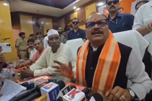 Ram Mandir Donation Controversy: चढ़ावा मामले पर डिप्टी सीएम ब्रजेश पाठक का विपक्ष पर पलटवार, बाबरी मस्जिद चंदे का भी मांगा हिसाब