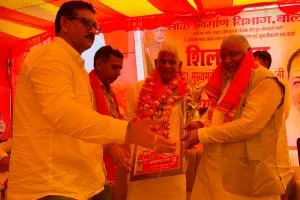 46 करोड़ की सड़क परियोजना का भूमि पूजन, बलिया को विकसित विधानसभा बनाने की प्राथमिकता : दयाशंकर सिंह