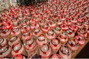 LPG Price Hike : घरेलू LPG सिलेंडर 29 रुपये महंगा, 7 जून से लागू हुए नए दाम