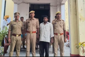 Ballia News : हत्या के प्रयास के मामले में आरोपी गिरफ्तार, चाकू से किया था हमला