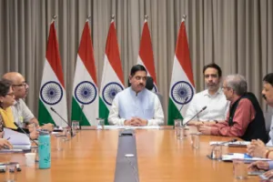 प्रह्लाद जोशी को शिक्षा मंत्रालय का अतिरिक्त प्रभार, धर्मेंद्र प्रधान का इस्तीफा स्वीकार