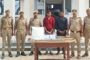 बलिया: चोरी के मामले का खुलासा, दो आरोपी गिरफ्तार; लैपटॉप समेत ₹1.44 लाख बरामद