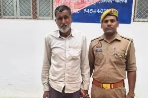बलिया: हत्या के प्रयास के आरोपी को पुलिस ने किया गिरफ्तार, निशानदेही पर गड़ासा बरामद