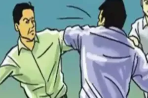 भूसा वितरण के दौरान मारपीट का आरोप, चार के खिलाफ मुकदमा
