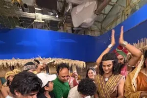 ‘हस्तिनापुर के वीर’ ने पूरे किए 100 एपिसोड, कलाकारों और टीम ने मनाया जश्न
