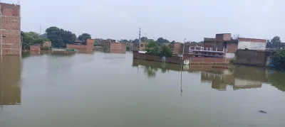 गंगा-सरयू के बढ़ते जलस्तर से बढ़ा बाढ़ का खतरा, गांवों में घुसने लगा पानी